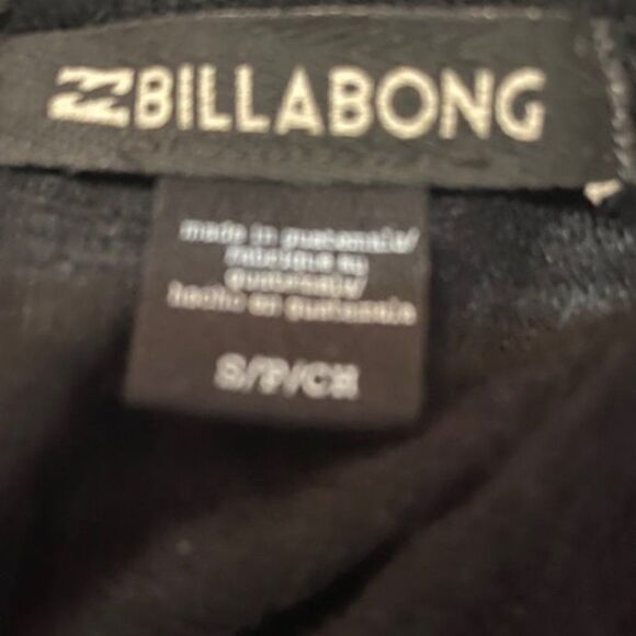 Billabong Black Lace swimsuit coverup, Size S/P - Picture 3 of 3